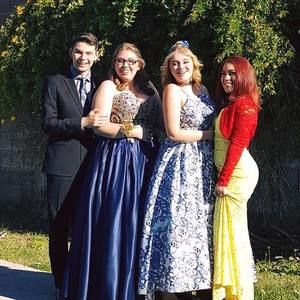 Meet your Posher, Savannah